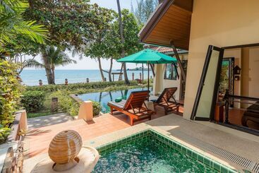 Koh Chang Paradise Resort & Spa