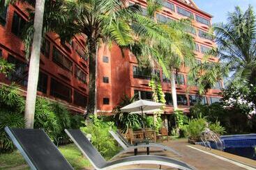 Nova Park Hotel Pattaya