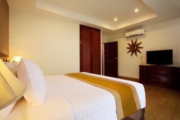 Nova Park Hotel Pattaya