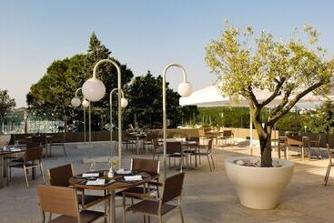 Park Plaza Verudela Pula