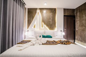 Phi Phi Andaman Legacy Resort