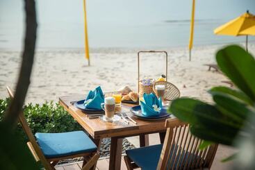 استراحتگاه Buri Rasa Village Samui