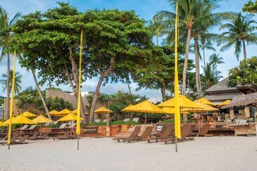استراحتگاه Buri Rasa Village Samui