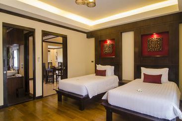 استراحتگاه Kirikayan Luxury Pool Villas & Suite