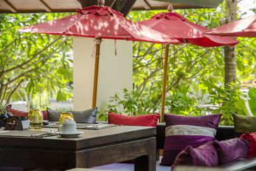 استراحتگاه Kirikayan Luxury Pool Villas & Suite