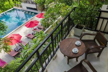 استراحتگاه Kirikayan Luxury Pool Villas & Suite