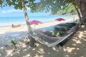 استراحتگاه The Hideaway Pariya Haad Yuan Ko Pha Ngan