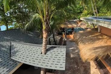 استراحتگاه The Hideaway Pariya Haad Yuan Ko Pha Ngan