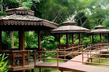 Tao Garden Health Spa & Resort