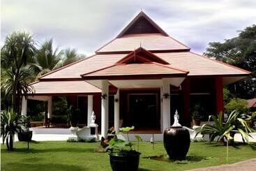 Tao Garden Health Spa & Resort