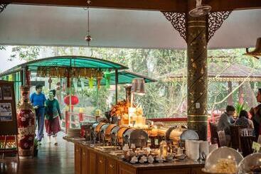 Tao Garden Health Spa & Resort