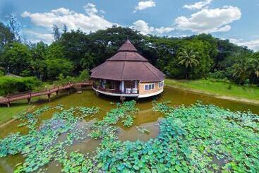 Tao Garden Health Spa & Resort