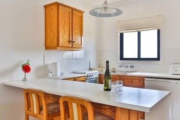 Tavros Hotel Apartments