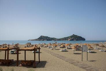 The One Club Hotel   All Inclusive