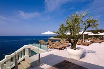 Arena Verudela Beach
