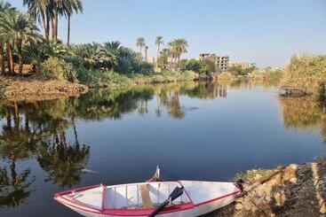 هتل Luxor Old Nile