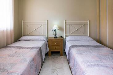 Apartamentos Turísticos La Castilleja
