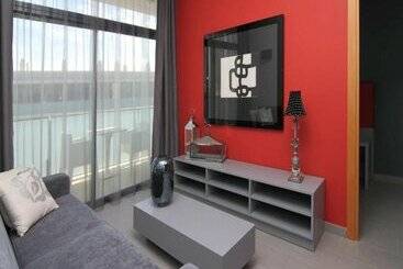 Apolo Suites Rentalmar
