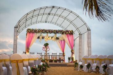 Avani Kalutara Resort