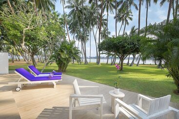 Avani Kalutara Resort