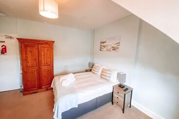 تختخواب و صبحانه Ingledene Guest House