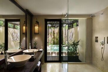 ホテル Anantara Rasananda Koh Phangan Villas