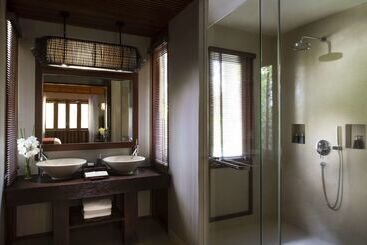 ホテル Anantara Rasananda Koh Phangan Villas