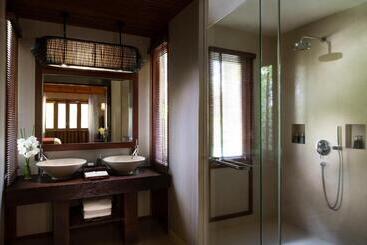 ホテル Anantara Rasananda Koh Phangan Villas