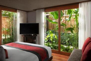 ホテル Anantara Rasananda Koh Phangan Villas