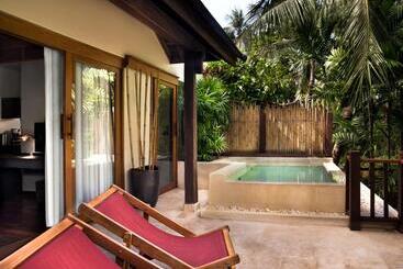 ホテル Anantara Rasananda Koh Phangan Villas