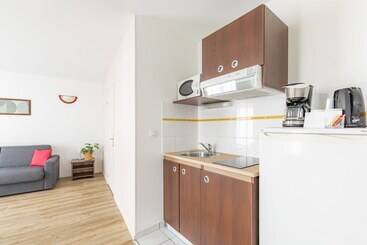 هتل Appart City Confort Brest