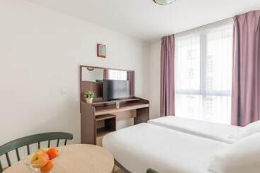 هتل Appart City Confort Brest