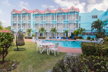 هتل Bay Gardens Marina Haven