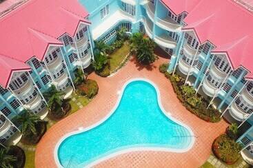 هتل Bay Gardens Marina Haven
