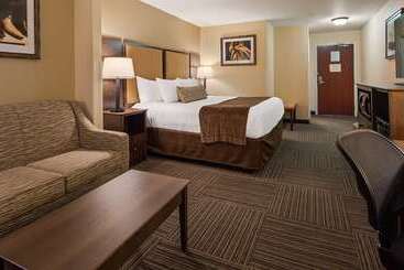 هتل Best Western Plus Frontier Inn