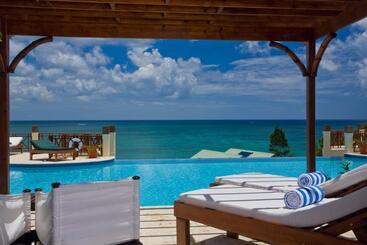 هتل Calabash Cove Resort And Spa   Adults Only