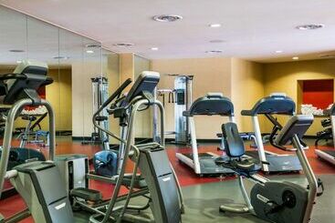 Cambria Hotel Denver International Airport