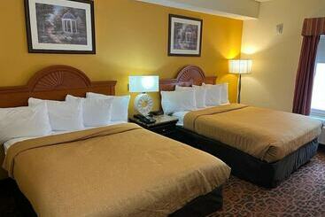 Chocolate Express Hotel & Suites Hershey