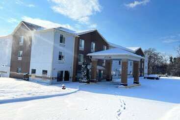 Chocolate Express Hotel & Suites Hershey