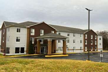 Chocolate Express Hotel & Suites Hershey
