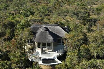 هتل Clifftop Exclusive Safari Hideaway