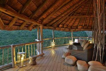 هتل Clifftop Exclusive Safari Hideaway