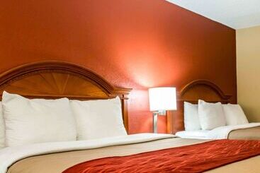 هتل Comfort Inn & Suites Panama City   St Andrew
