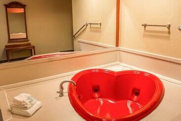 هتل Comfort Inn & Suites Panama City   St Andrew