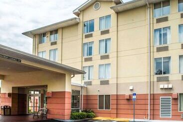 هتل Comfort Inn & Suites Panama City   St Andrew