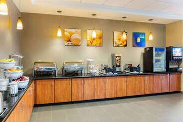 酒店 Comfort Suites Amish Country