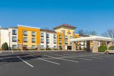 酒店 Comfort Suites Amish Country