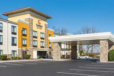 酒店 Comfort Suites Amish Country