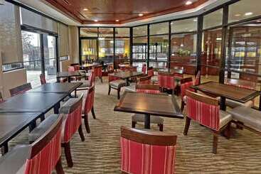 هتل Comfort Suites Augusta Riverwatch
