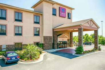 هتل Comfort Suites Augusta Riverwatch